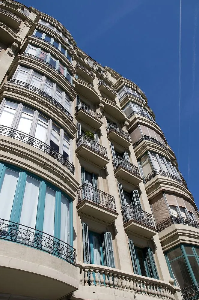 Aspasios Gran Via Suites Barcelona
