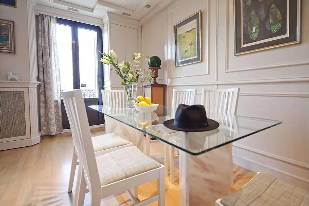 Apartment Aspasios Gran Via Suites Barcelona