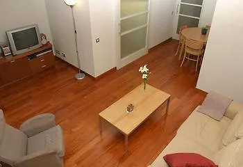 Aspasios Gran Via Suites Barcelona Apartment